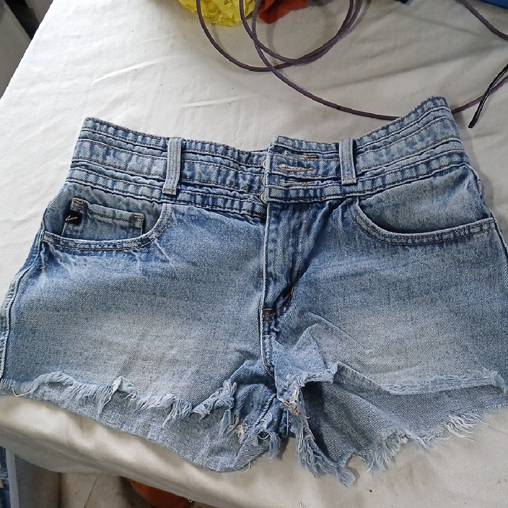 Kancan Jean Denim Frayed Women's Shorts 3 Button Size 3/25